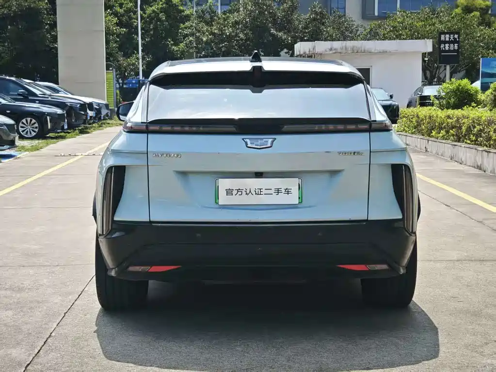 Cadillac Lyriq — миниатюра 3