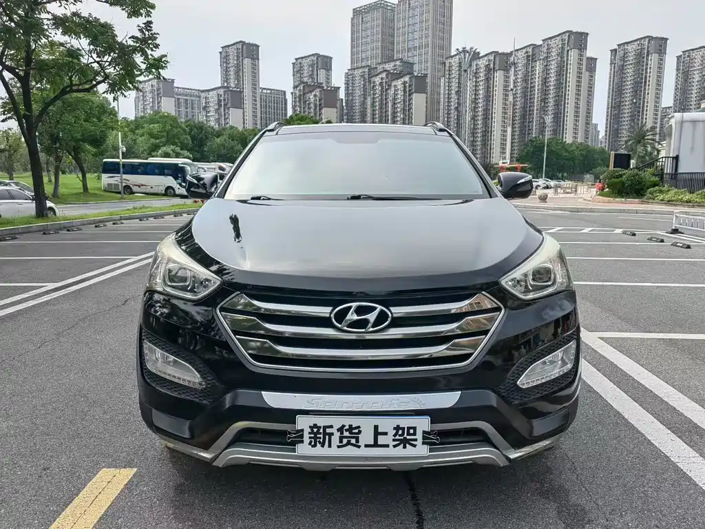 Hyundai Santa Fe 2015 2.0T AT 5 мест