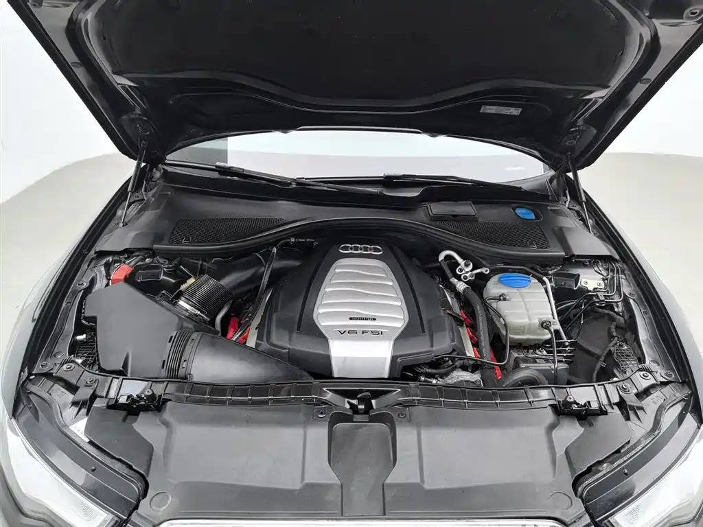 Audi A6L 2012 30 FSI Luxury