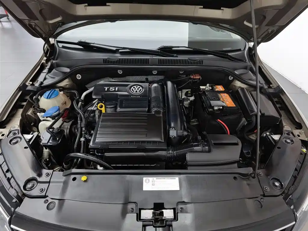 Volkswagen Sagitar 2018 280TSI DSG