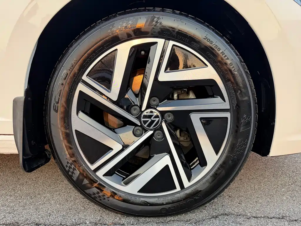 Volkswagen Sagitar — миниатюра 29