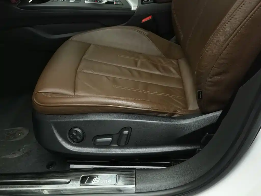 Audi A4L — миниатюра 20