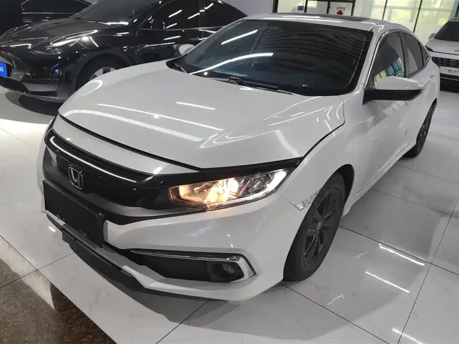 Honda Civic 2019 220TURBO CVT Dynamic Dynamic Edition China V