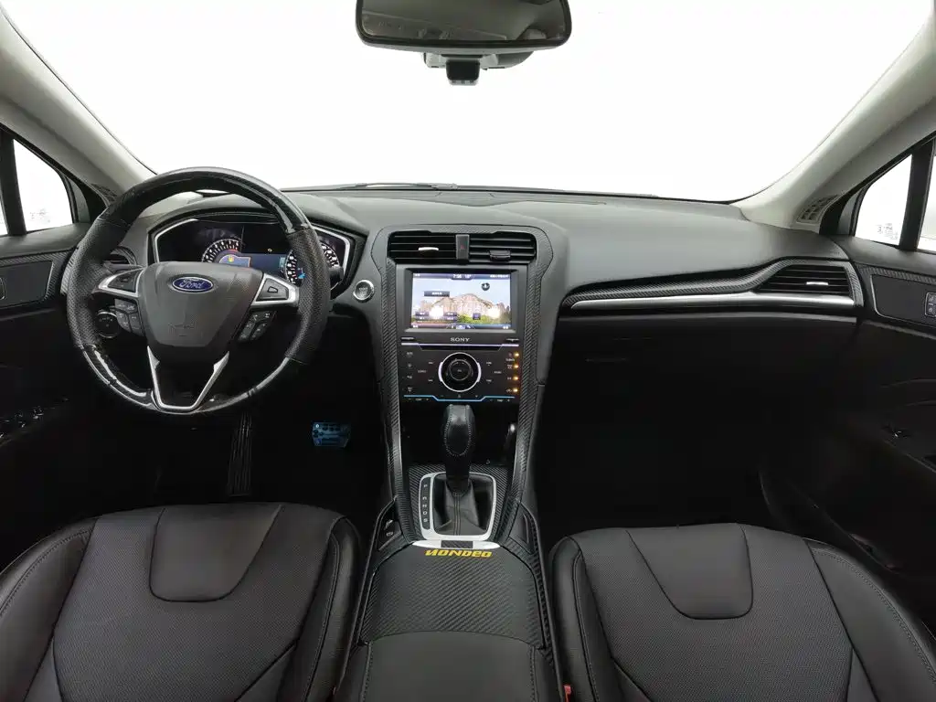 Ford Mondeo — миниатюра 5