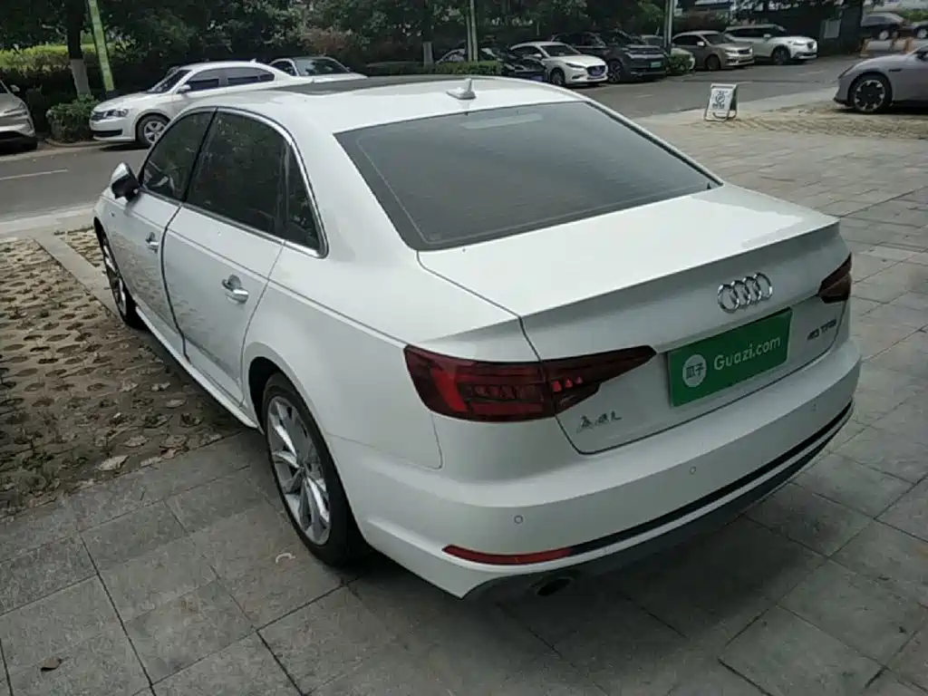 Audi A4L 2018 30 40 TFSI Fashion