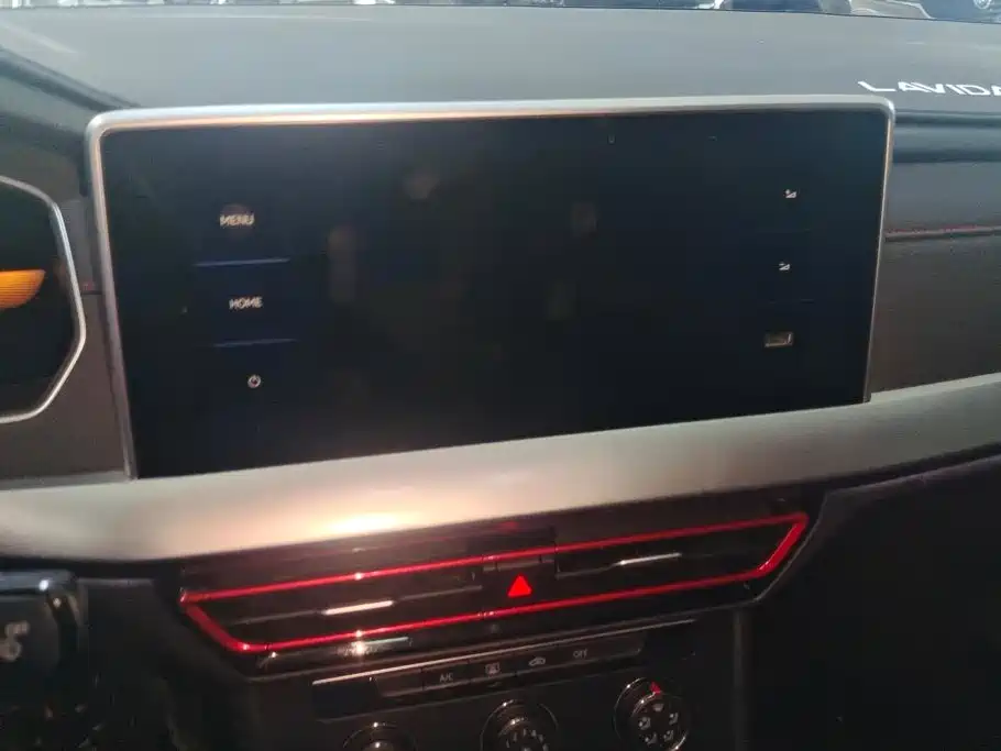 Volkswagen Lavida — миниатюра 13