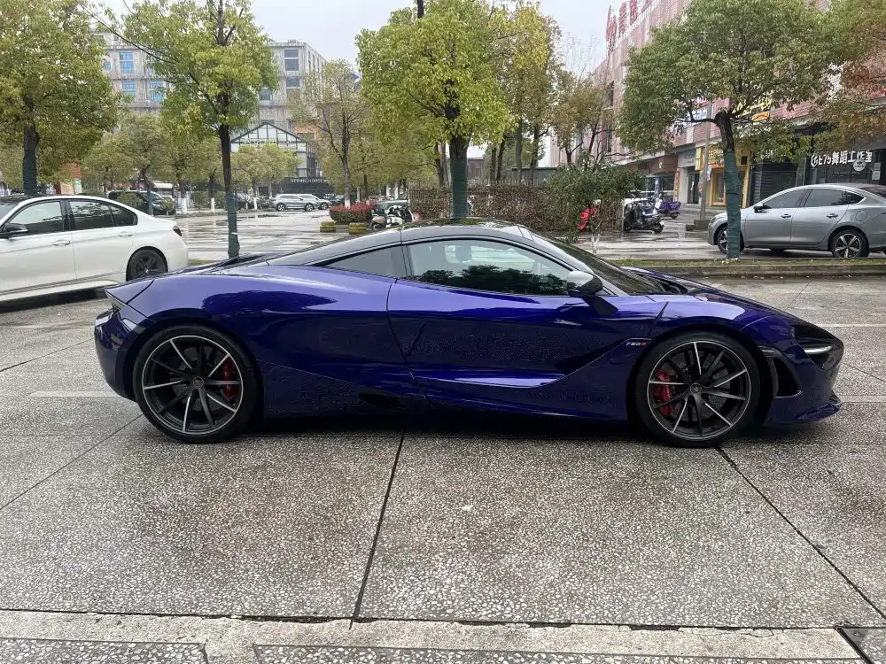 McLaren 720S — миниатюра 6