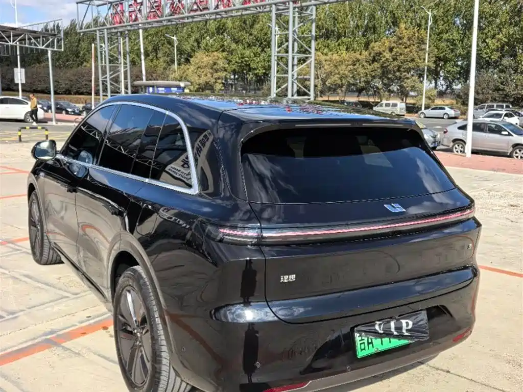 Li Auto IDEAL L6