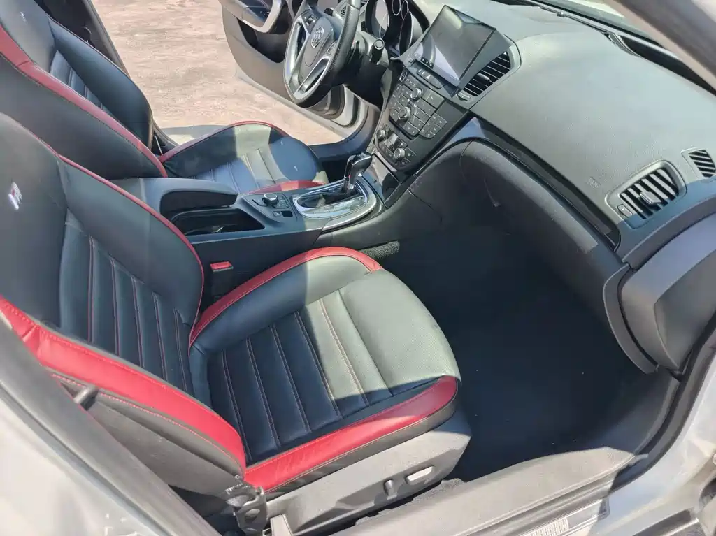 Buick Regal — миниатюра 8