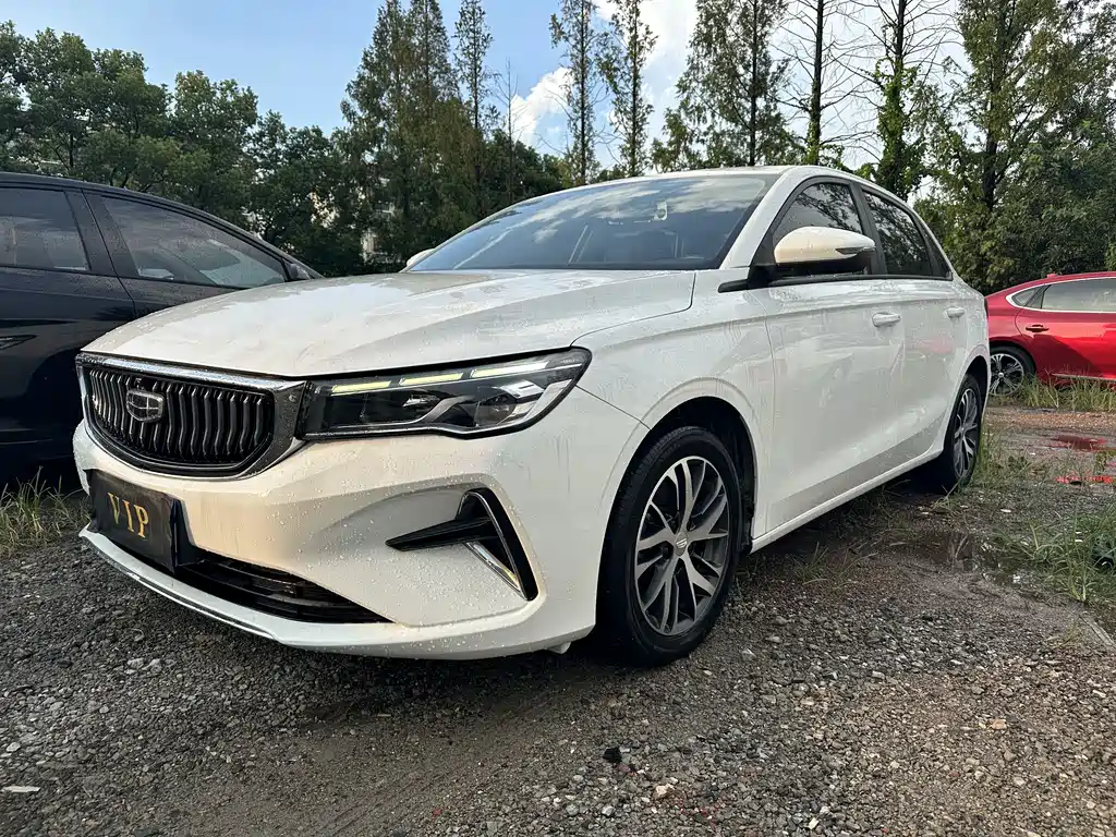 Geely Emgrand 2026 400 1.5L CVT
