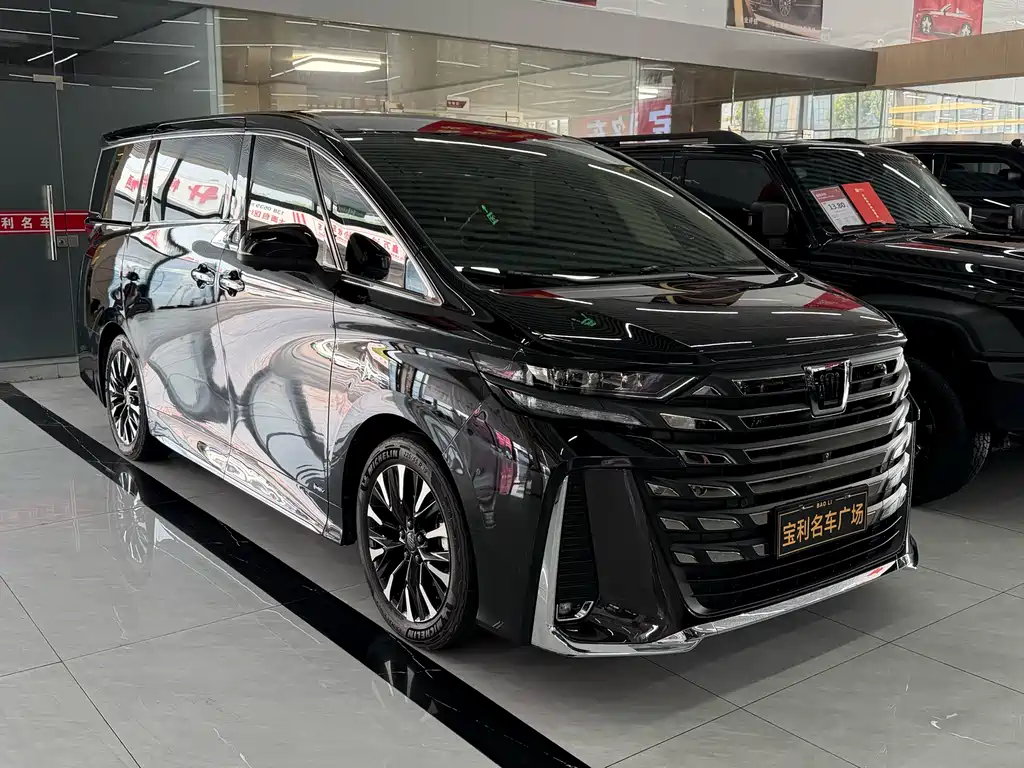Toyota Vellfire — миниатюра 2