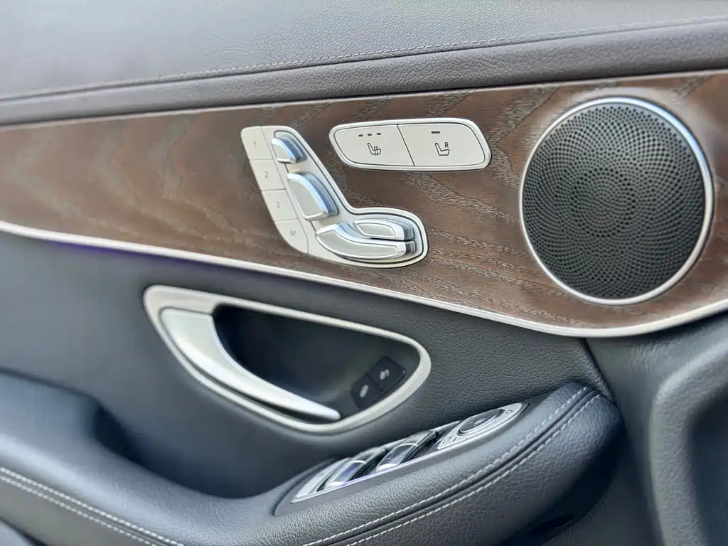 Mercedes-Benz GLC — миниатюра 19
