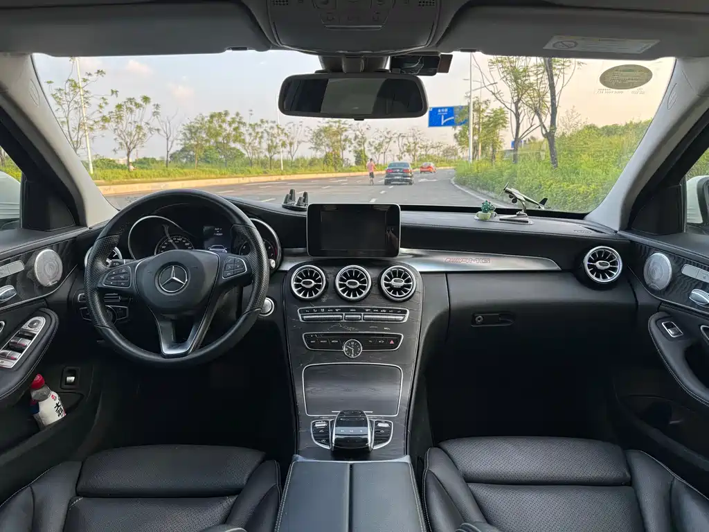 Mercedes-Benz C-Class — миниатюра 4