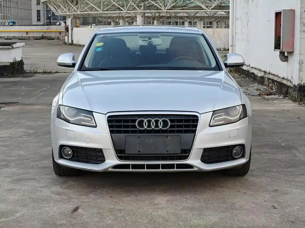Audi A4L — миниатюра 2