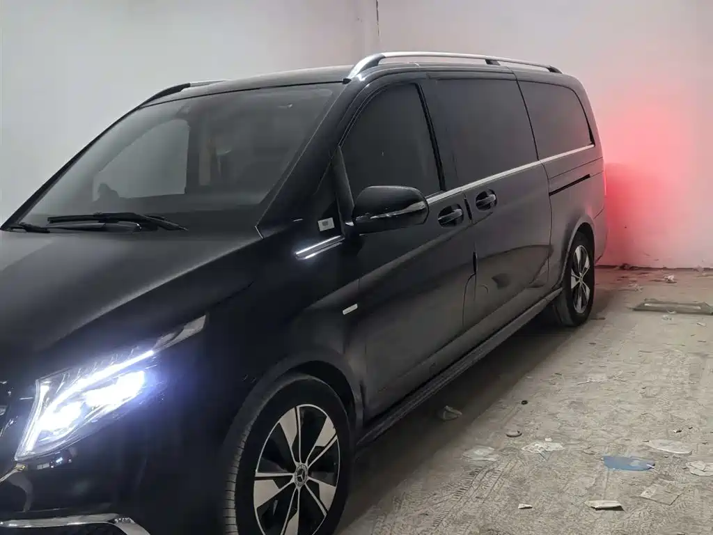 Mercedes-Benz V-Class V 2022 V 260 L Luxury