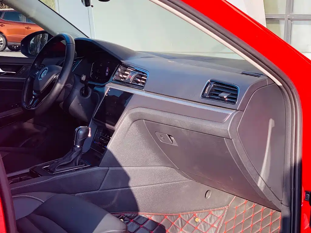 Volkswagen Lamando — миниатюра 12