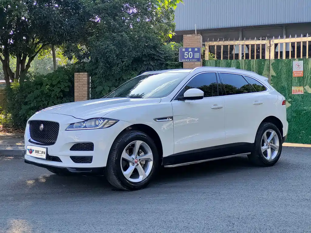 Jaguar F-Pace 2020 2.0T Premium