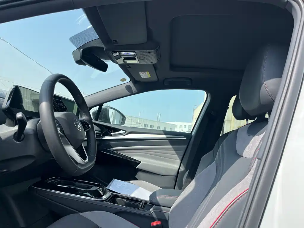 VOLKSWAGEN ID.4 CROZZ