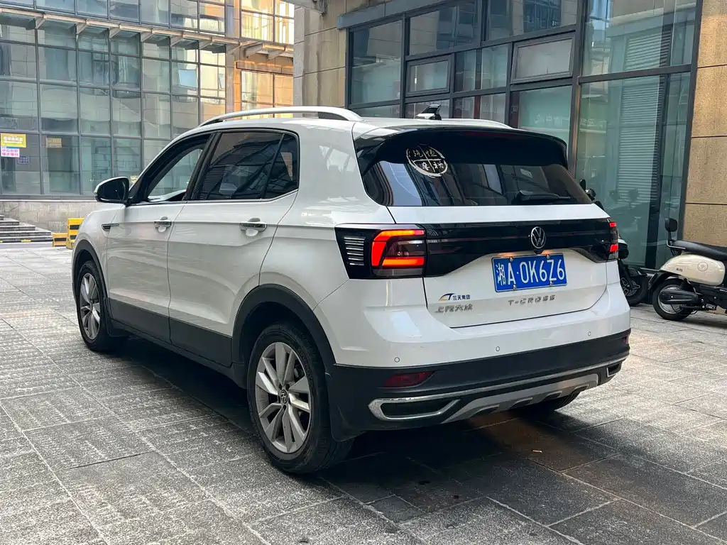Volkswagen T-Cross — миниатюра 7