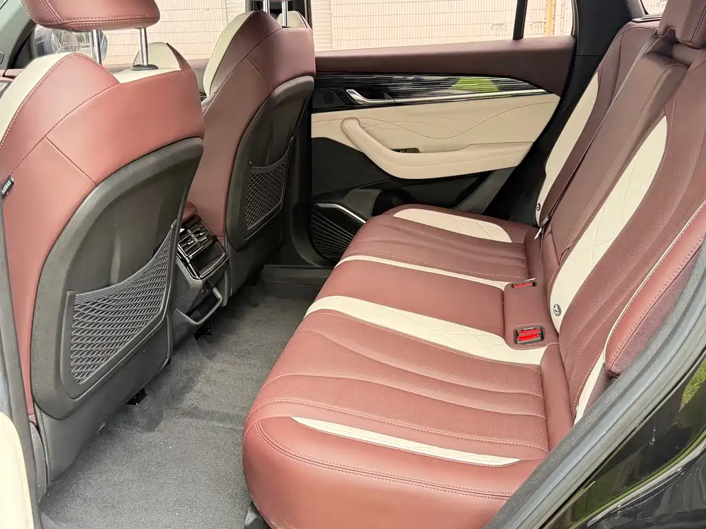 Geely Xingyue L — миниатюра 5