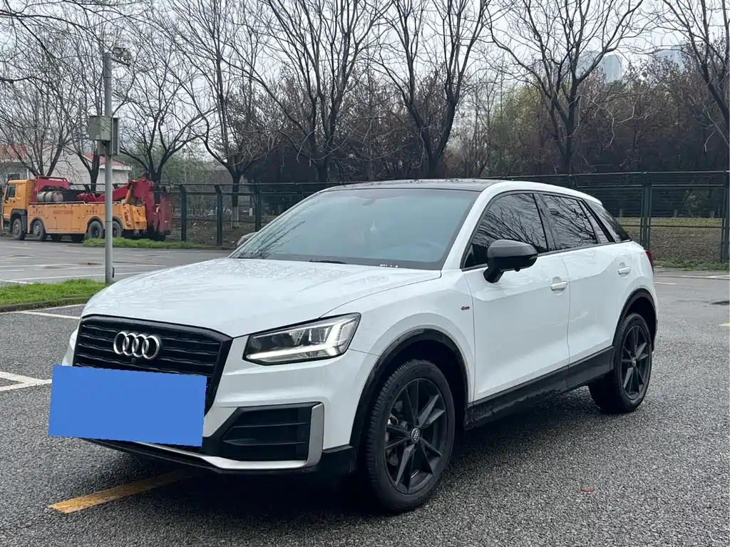 Купить Audi Q2L