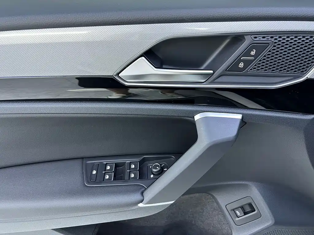 Volkswagen Tayron 2022 280TSI Luxury Smart Connect