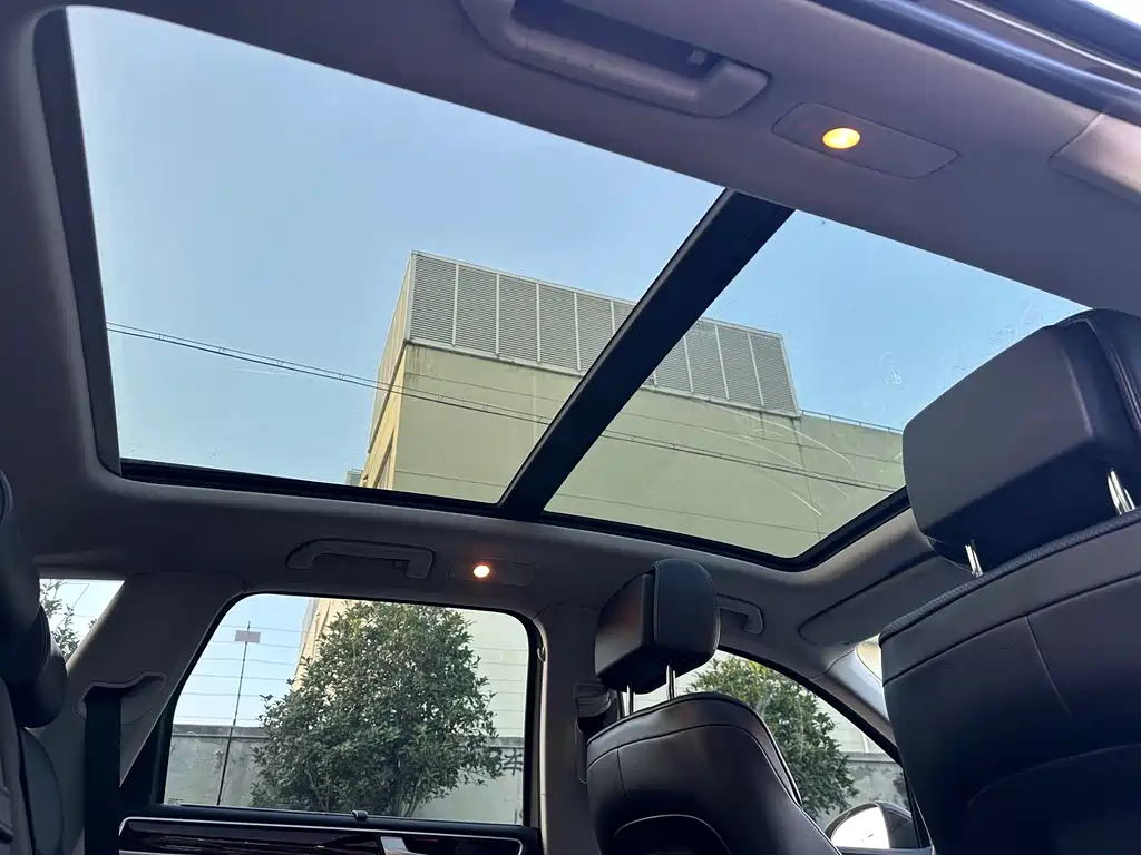 Volkswagen Touareg — миниатюра 20