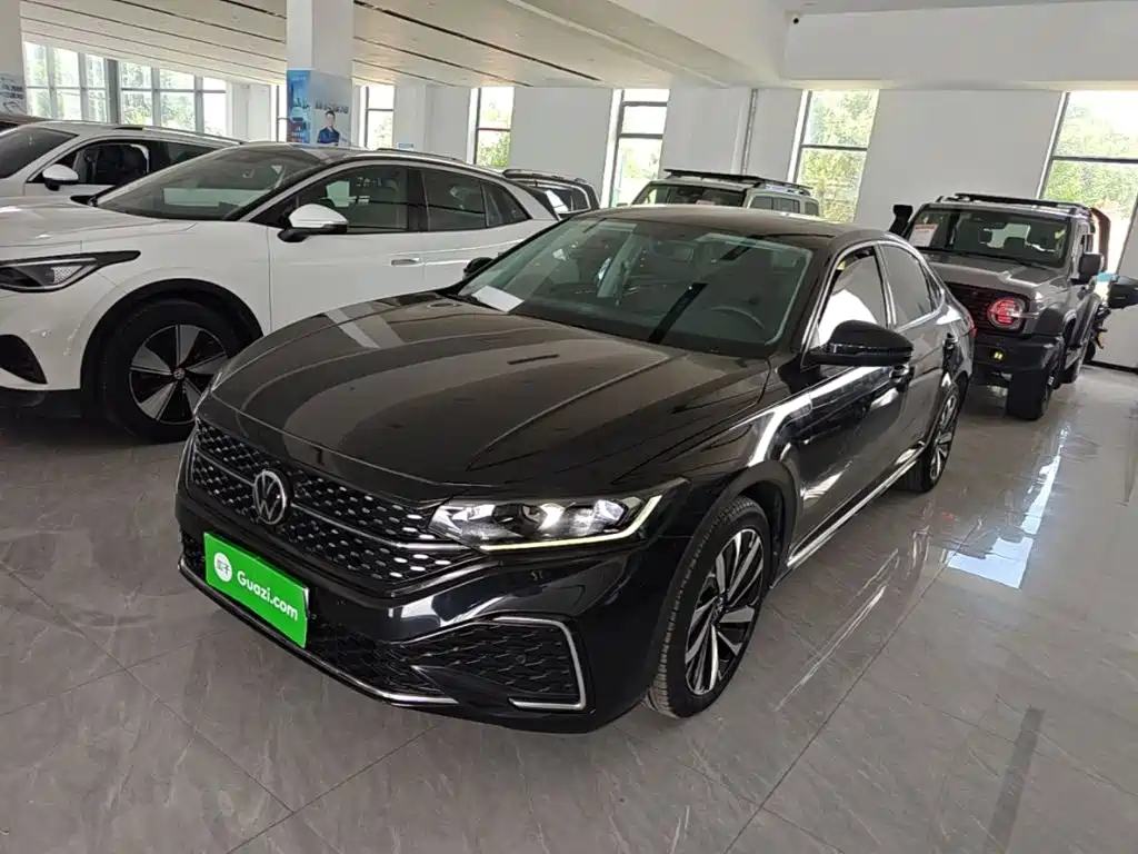 帕萨特 2022款 330TSI 星空精英版 2022