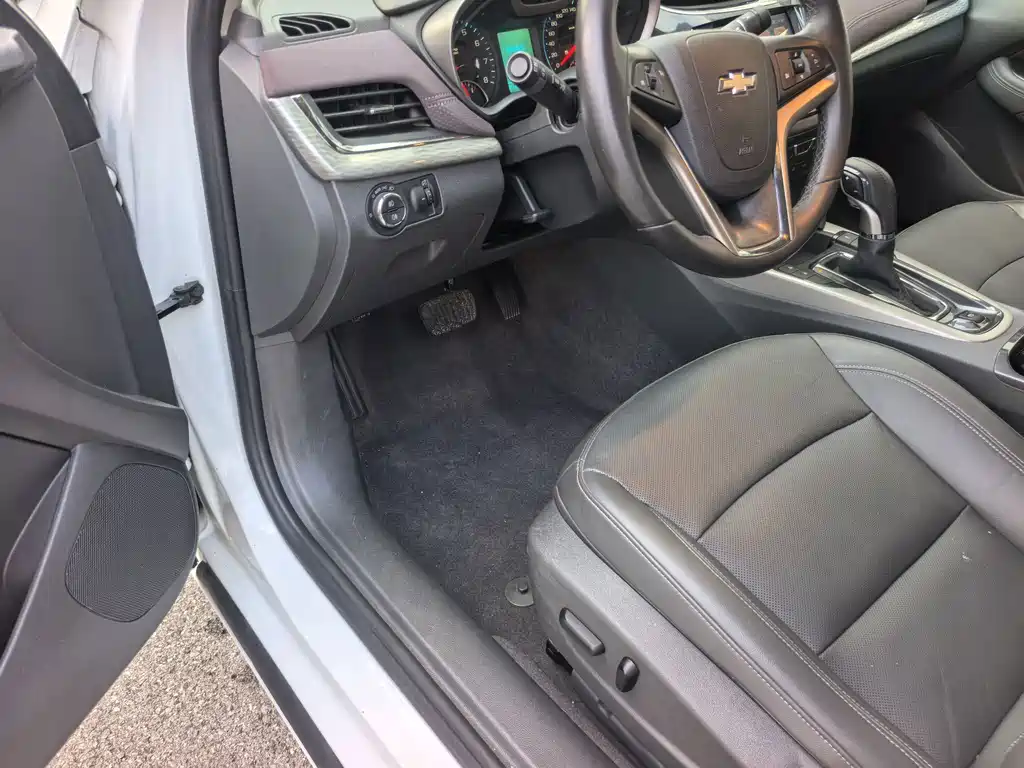 Chevrolet Malibu — миниатюра 15