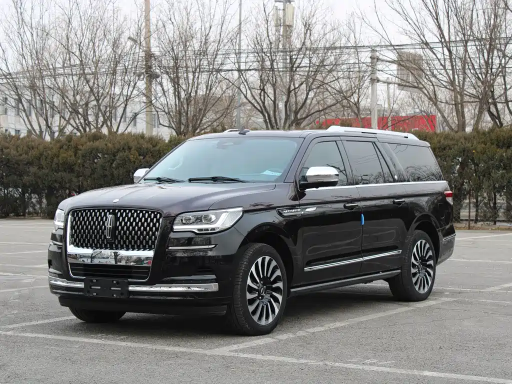 LINCOLN NAVIGATOR ONE