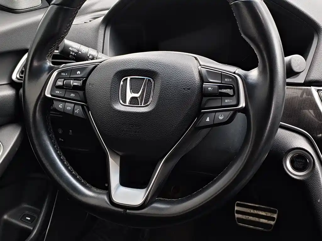 Honda Accord 2022 260TURBO Luxury