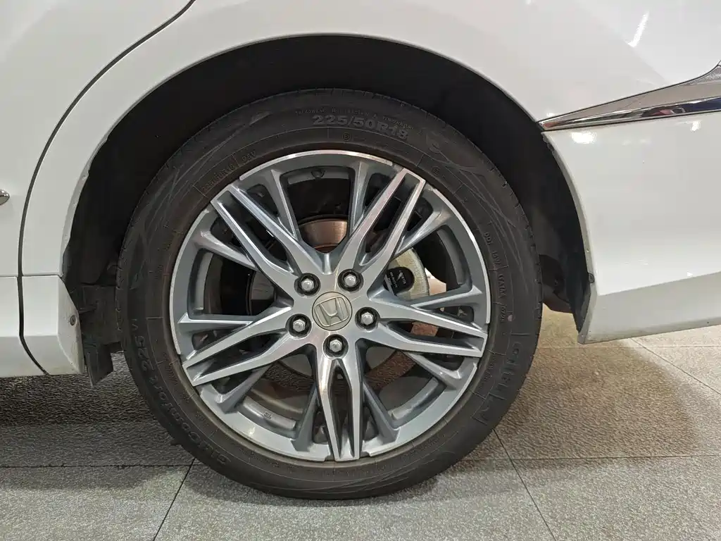 Honda Elysion — миниатюра 17