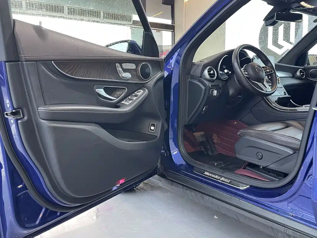 Mercedes-Benz GLC 2020 GLC 260 L 4MATIC Luxury
