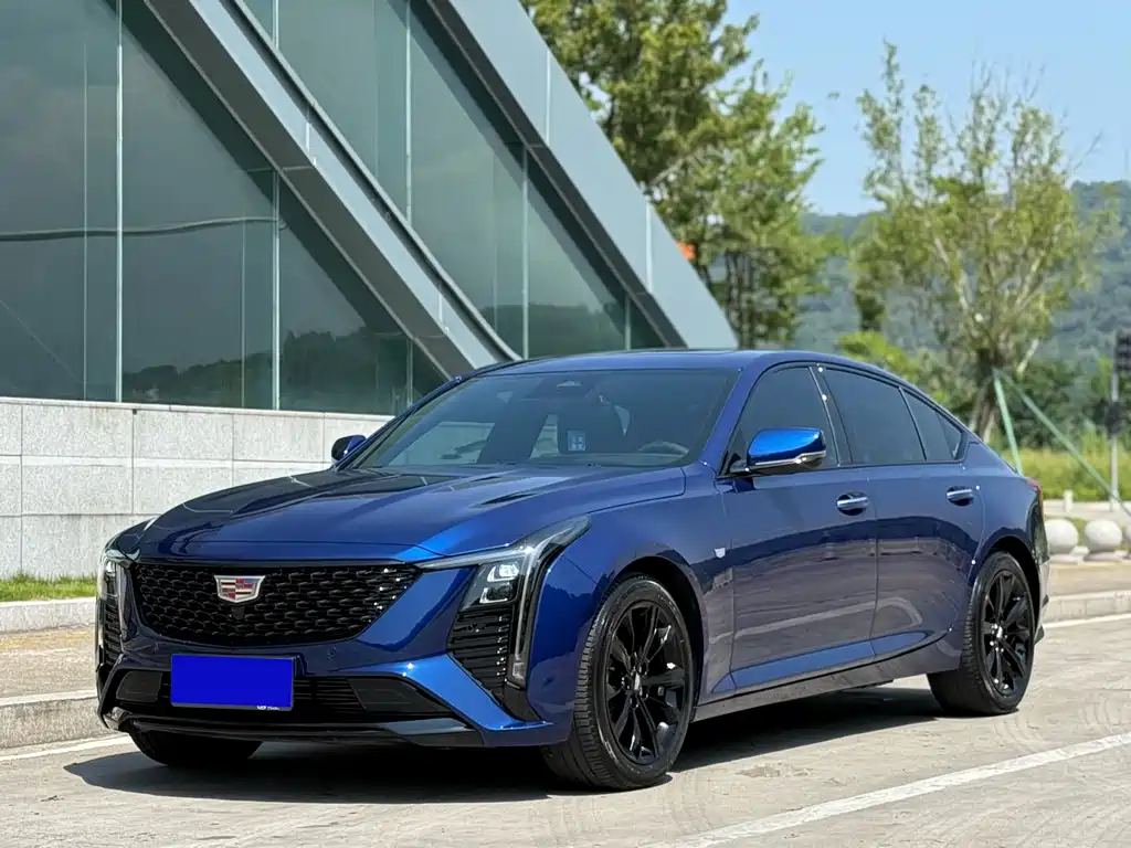 Cadillac CT5 — миниатюра 2