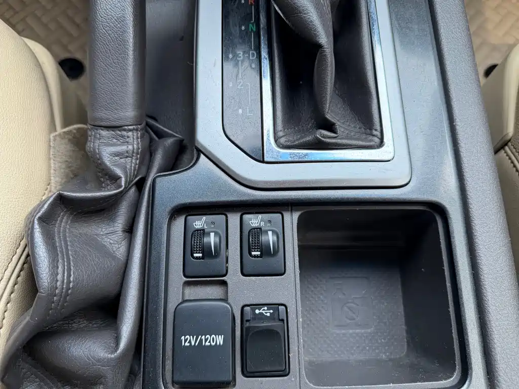 Toyota Prado — миниатюра 13