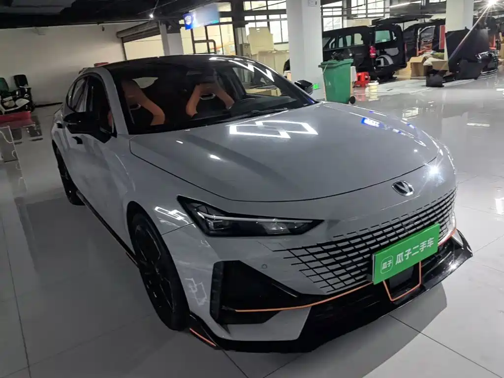 Changan UNI-V — миниатюра 22
