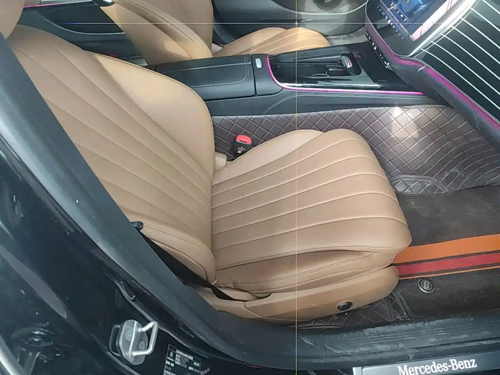 Mercedes-Benz E-Class — миниатюра 25