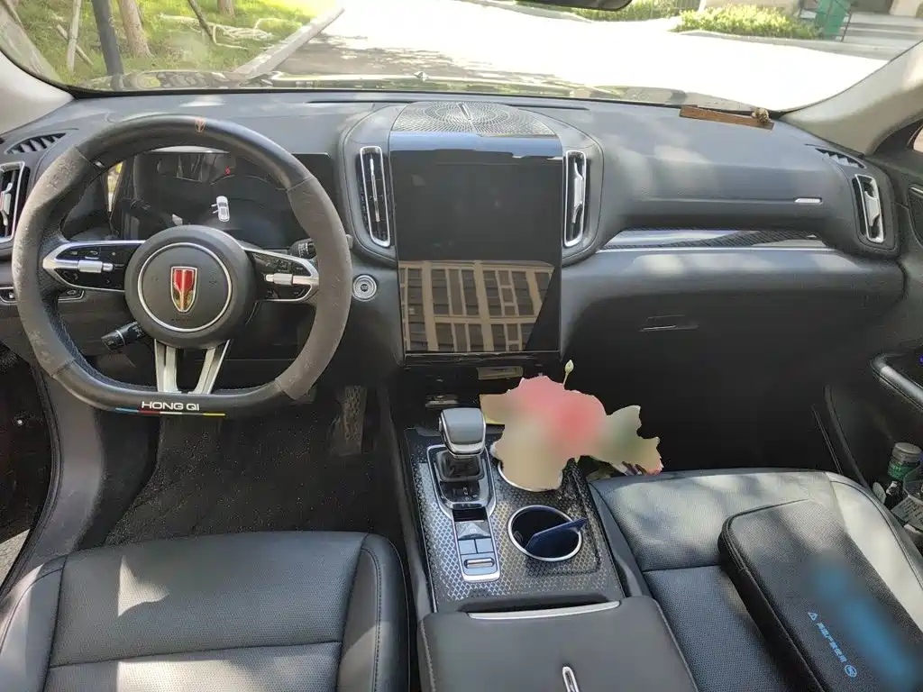 Hongqi Hongqi HS3 PHEV — миниатюра 5