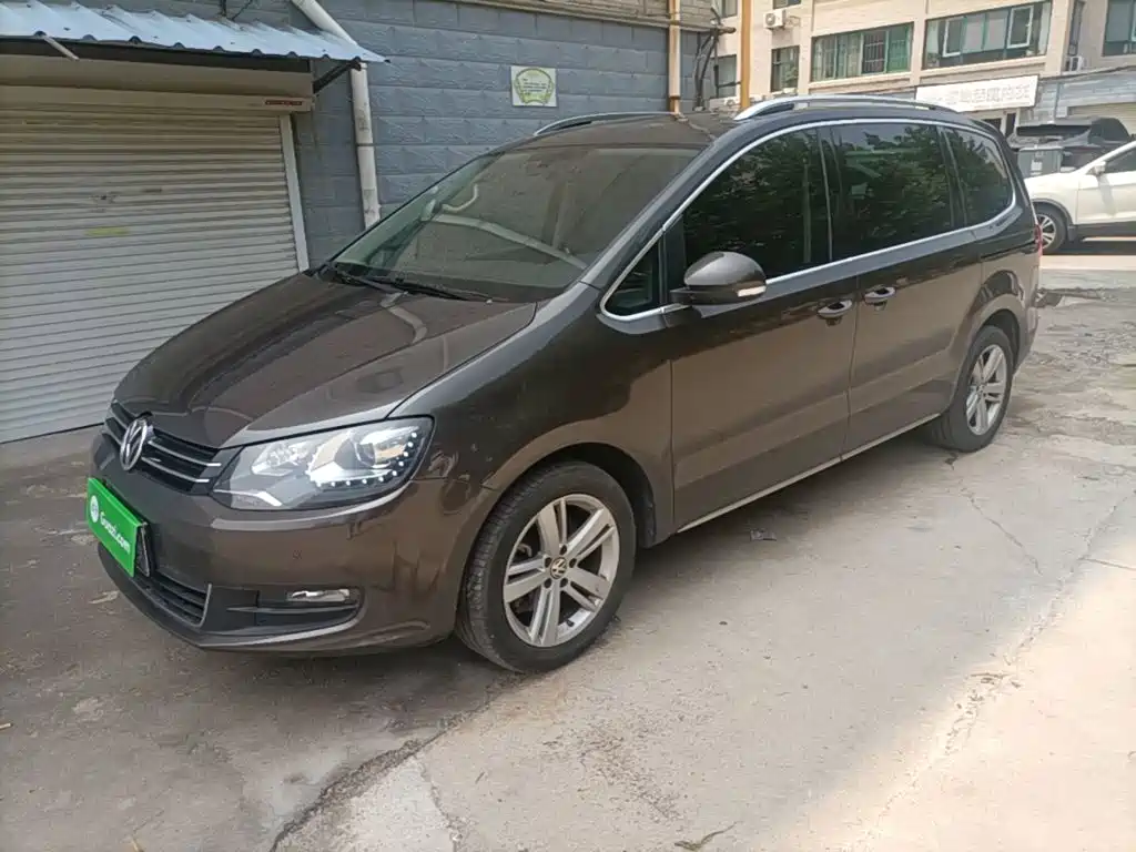 Volkswagen Xia 2018 380TSI 7 мест