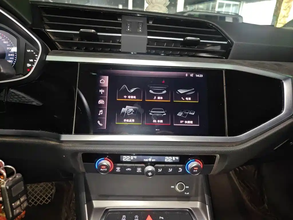 Audi Q3 — миниатюра 14