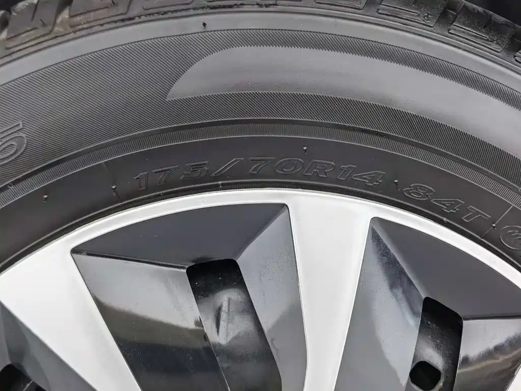 Volkswagen Santana — миниатюра 24