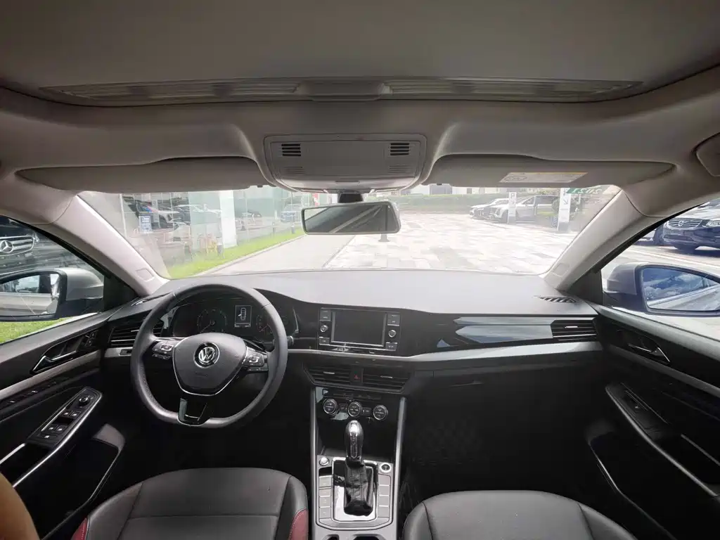 Volkswagen Bora 2019 280TSI DSG Elite VI