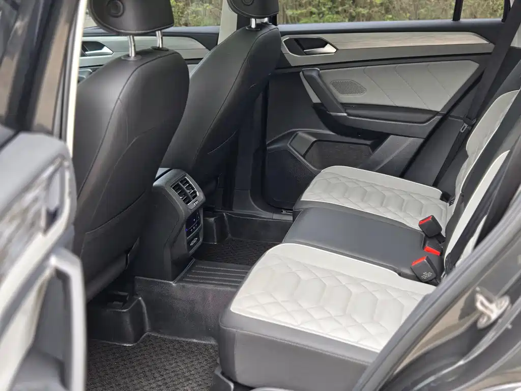 Volkswagen Tayron — миниатюра 8