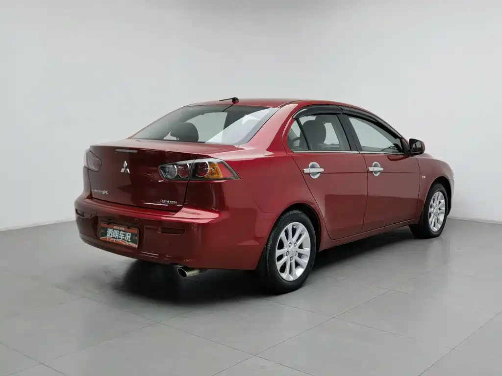 Mitsubishi Lancer EX — миниатюра 2