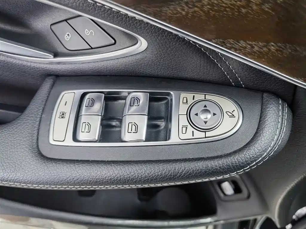 Mercedes-Benz GLC 2020 GLC 300 L 4MATIC