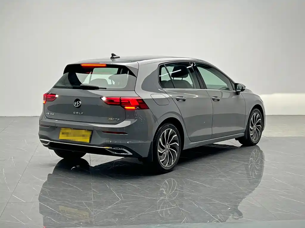 Volkswagen Golf — миниатюра 6
