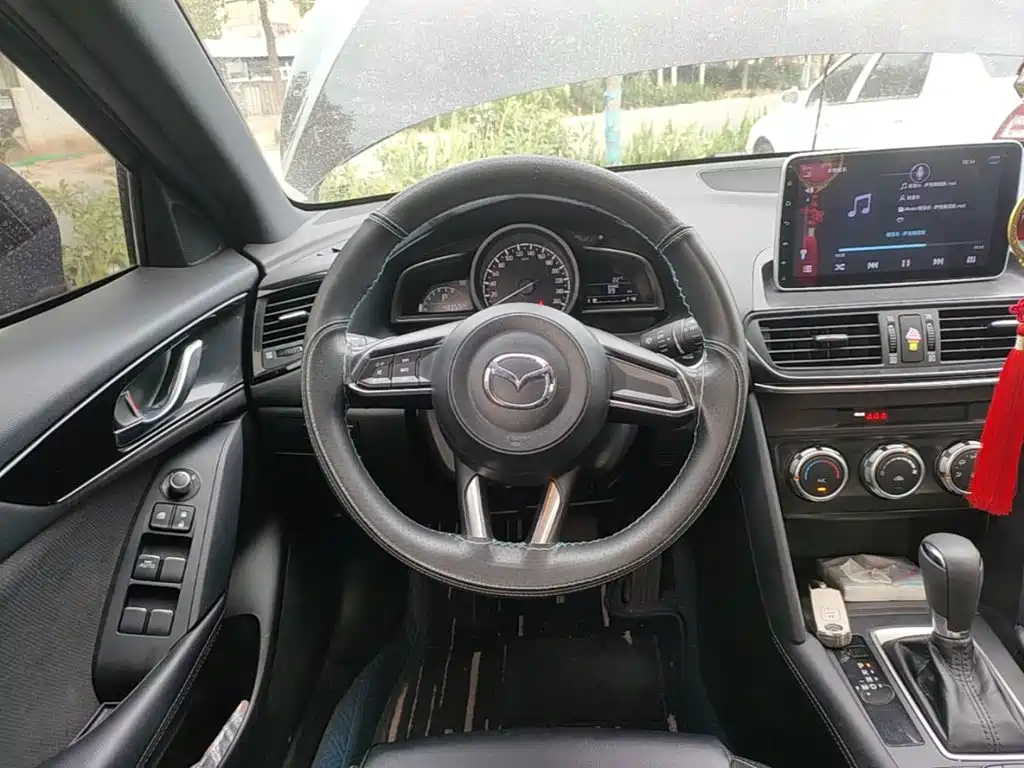 Mazda CX-4 — миниатюра 11