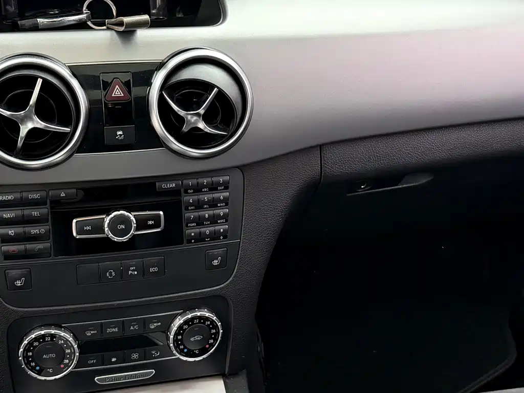 Mercedes-Benz GLK 2015 GLK 260 4MATIC Fashion