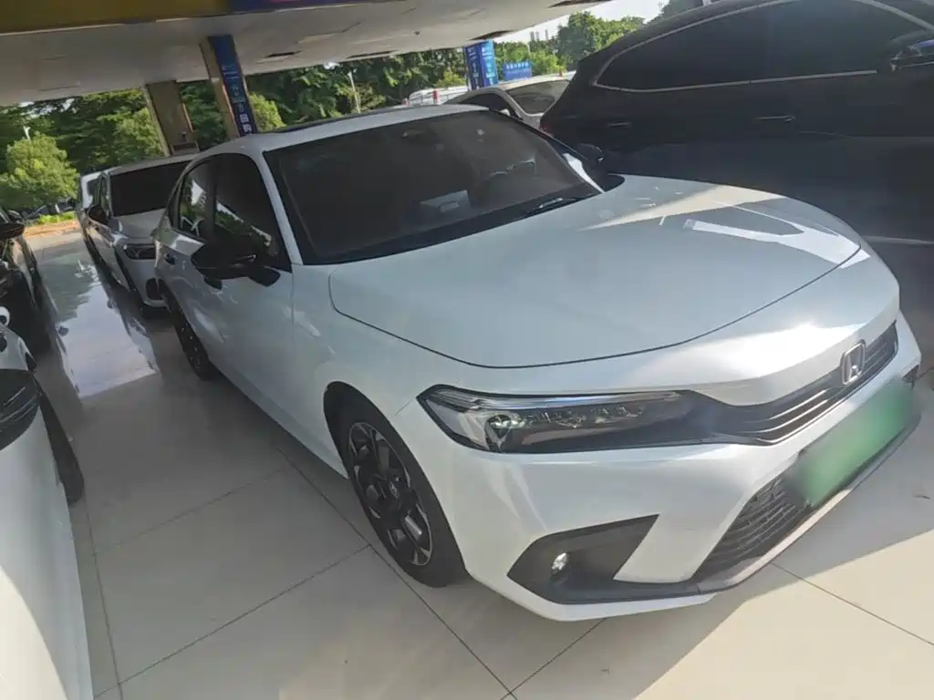 Honda Civic — миниатюра 4