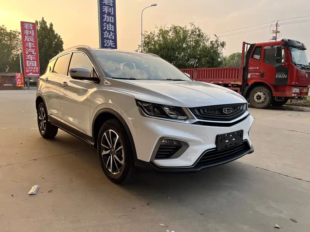 Geely Binyue — миниатюра 14